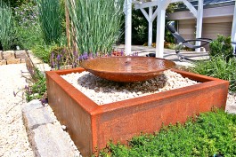 Gilbert Gartengestaltung - Innenhof mit Carport